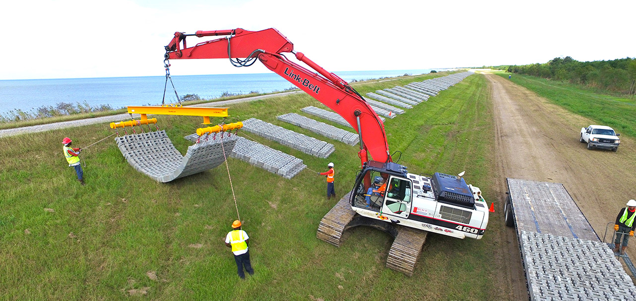 Shoreblock SD Open articulating on coast